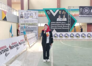 Bupati Tanggamus Hadiri Kompetisi Basket Ball “Bupati CUP TH 2023”