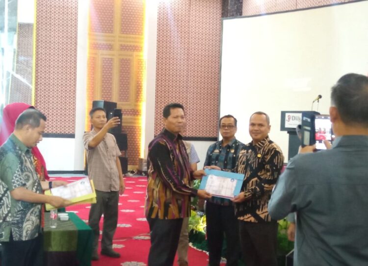 Peningkatan Kapasitas Kepala Sekolah Dan Pengawas SD, SMP Dalam Implementasi Program Merdeka Belajar