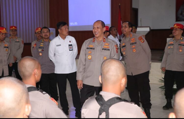 Kapolda Sumsel, Irjen Pol A Rachmad Wibowo SIK memberikan arahan kepada casis Diktukba Polri Gelombang II TA 2023