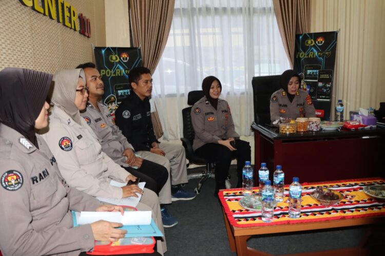 Tim Polda Lampung Melakukan Supervisi Di Bidang Kehumasan Polres Tanggamus