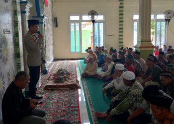 Kapolsek SS III Bersama Warga Datangi Lokasi Penemuan Mayat Seorang Bocah