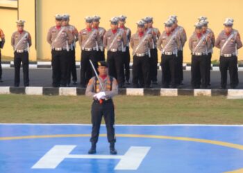 AKBP Sutrisno Jadi Komandan Upacara HUT RI ke 78 Di Mapolda Sumsel