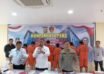 Polda Sumsel Tangkap 7 Orang Tersangka Penyalagunaan BBM Bersubsidi Jenis Solar