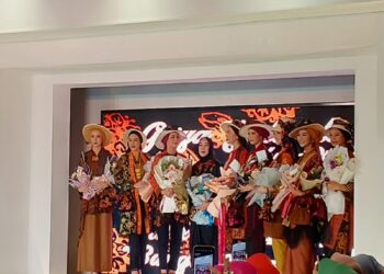 Griya Yolanda Hadir Fashion Dan Food Festival 2023  Dengan Seni Pakaian Modern