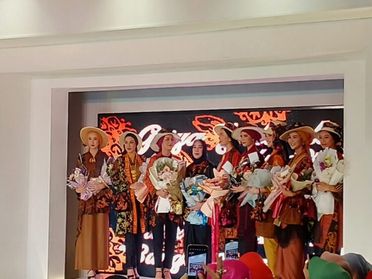 Griya Yolanda Hadir Fashion Dan Food Festival 2023  Dengan Seni Pakaian Modern