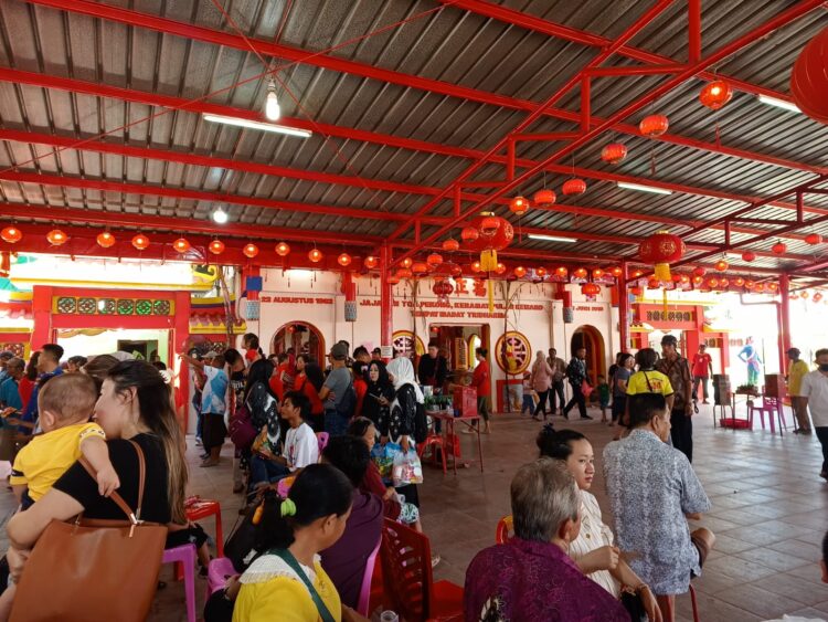 Perayaan Cap Go Meh Di Pulau Kemaro Dengan Pengunjung Ribuan Setiap Tahunnya