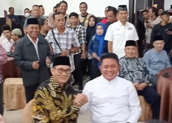 Ketua ICMI Orwil Sumsel Dr. Ir. H. Heri Amalindo MM Berbuka Puasa Dan Tarawih Bersama