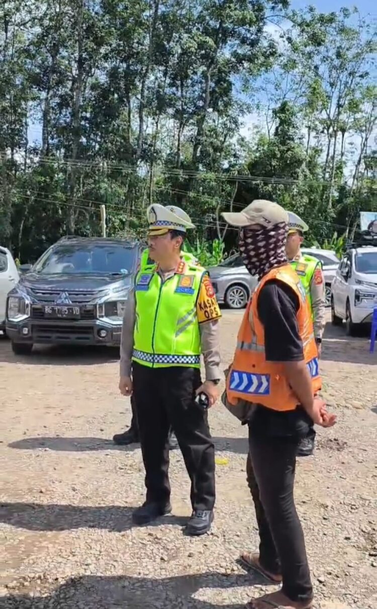 Guna mengantisipasi Kemacetan, Dirlantas Polda Sumsel Peringatkan Tukang Parkir