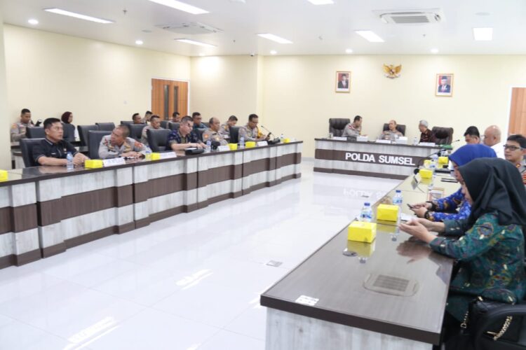 Penandatanganan Memorandum of Understanding (MoU) Antara Kementerian Pertanian dan Polri Secara Daring