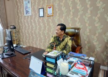 Kepala Sekolah SMK Negeri 1  Palembang Drs. H. Zulfikri M.Pd Mengucapkan Selamat Hari Pendidikan Nasional