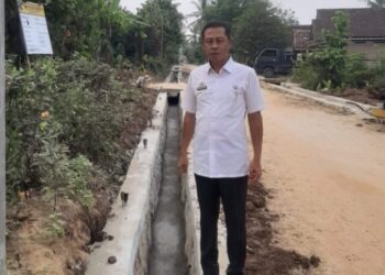 Kapekon Bulurejo Pringsewu Tinjau Hasil Pembangunan Drainase