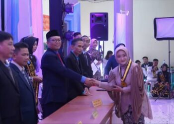 SMA Negeri 1 Srengat Gelar Acara Pelepasan Kelas XII