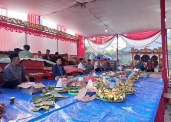 Dalam Acara Bersih Desa Ke 105 Tahun,Kapekon Bulukarto ,Pringsewu Kenduri 32 Ingkungan
