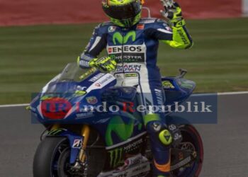 Spektakuler, Walaupun Menghadapi Rintangan Dan Hambatan, Rossi Melejit Dan Masuk Finish