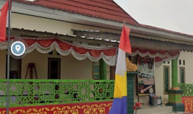 Di Pekon Wates Timur ,Pringsewu Pembangunan Sejumlah Rabat Beton , JUT Dan Penyabesan DD 2023 perlu Dipertanyakan Kwalitasnya 