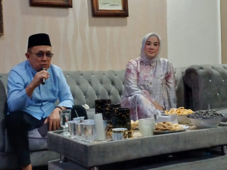 Pasangan Fitrianti Agustinda Dan Nandriani Octarina Mendapat Dukungan Penuh Dari Ir. H.Eddy Santana Putra MT