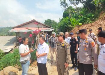 Sikap Tegas Pemkab Kabupaten Pesawaran Tutup Aktifitas Galian Yang Diduga Tak Kantongi Izin Galian C
