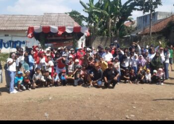 Memeriahkan HUT RI Ke-79 Masyarakat Kp Babakankarang Rt 04 Desa Singaparna Mengadakan Acara Jalan Santai