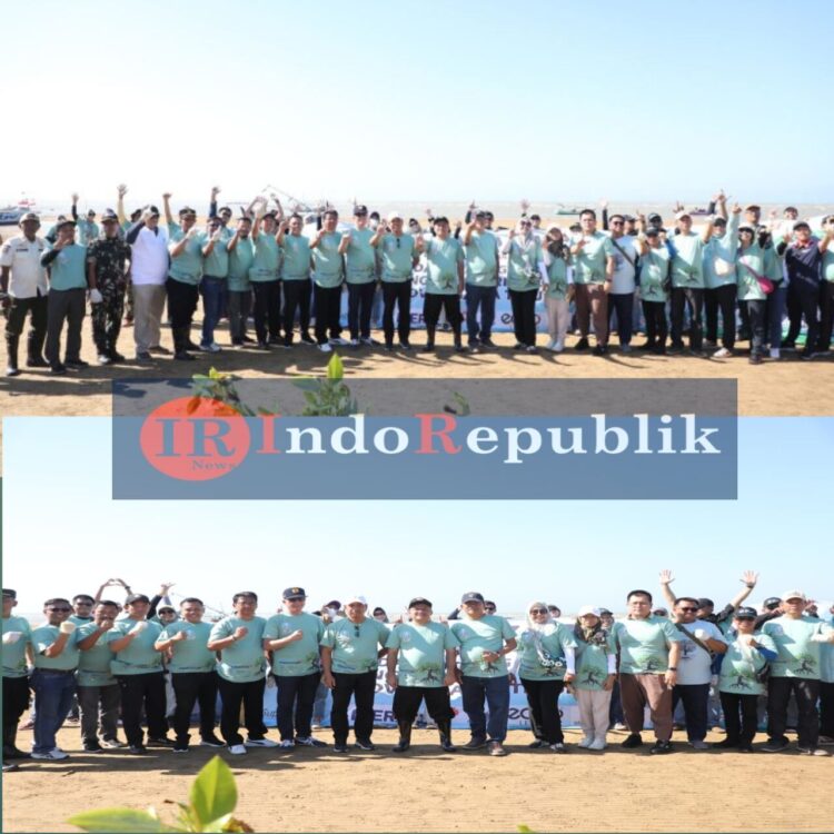 Sambut Hari Lingkungan Hidup Tahun 2024, Pj Bupati Sampang Resmikan Tanam 24 Ribu Bibit Mangrove
