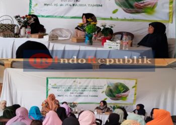 Gandeng Komunitas Go Green Sampang, Nyai Ita Gelar Belajar Mengelola Sampah Organik