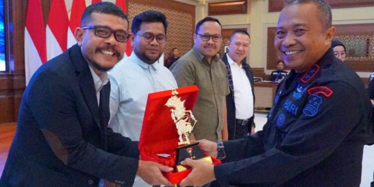 Kolaborasi dengan PP IWO, Korps Brimob Polri Gelar Pelatihan Kehumasan Tahap II