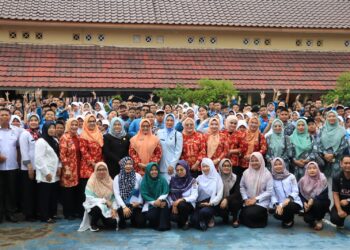 Dharma Wanita Goes To School “Say No To Bullying, Seks Bebas Dan Jauhi Narkoba” Di SMPN 1 Palembang