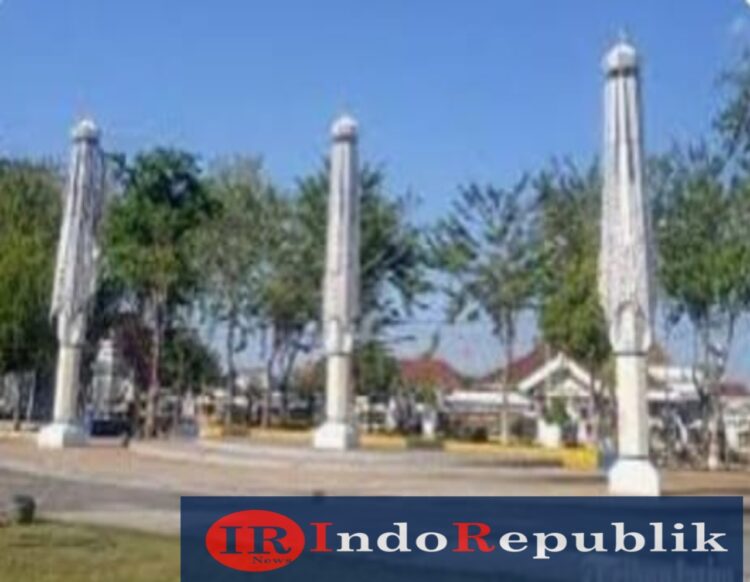 Satu Payung Konvirtabel Alun Alun Sampang Rusak Tidak Berfungsi