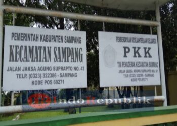 Di Bebas Tugaskan Dari Jabatan Camat Sampang , Tri Jayadi gantikan Moh Hanafi