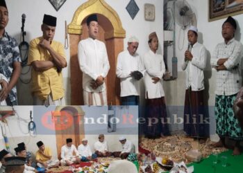 Warga Seruni Dalpenang Sampang Bershalawat bersama H.Abdullah Hidayat