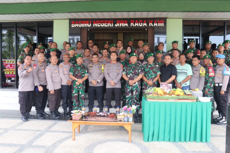 Polres Lampung Selatan Berikan Kejutan di HUT TNI ke-79, Tunjukkan Sinergi TNI-Polri