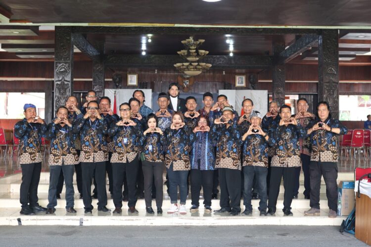 Pengukuhan Ketua DPC PJI Nganjuk Resmi Digelar di Pendopo Pemkab Nganjuk