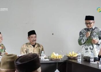 Pjs Bupati Tasikmalaya Lanjutkan Agenda Kunker Ke Kantor Kecamatan Bantarkalong Dan Karangnunggal