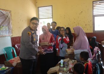 Polres Lampung Selatan Gelar “Jumat Berkah Makan Bergizi”, bersama SDN Kerinjing