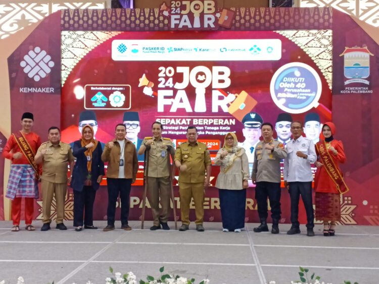 Job Fair 2024 Dengan Tema Sepakat Berperan “Strategi Peningkatan Tenaga Kerja Dalam Mengurangi Angka Pengangguran”