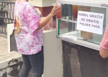 Polsek Pace Gelar Program Jumat Berkah, Wujud Kepedulian Polri terhadap Masyarakat