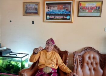 Zainul Arifin Kepsek SMPN 54 Palembang Mengucapkan Selamat Hari Guru Nasional