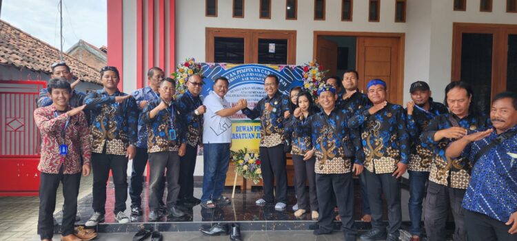 DPC PJI Nganjuk Sampaikan Ucapan Selamat kepada Bupati Terpilih Marhaen Djumadi