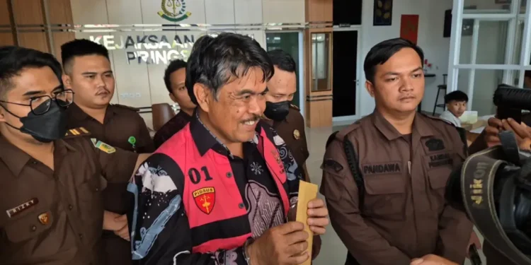 Sekda Pringsewu di Tetapkan Sebagai Tersangka