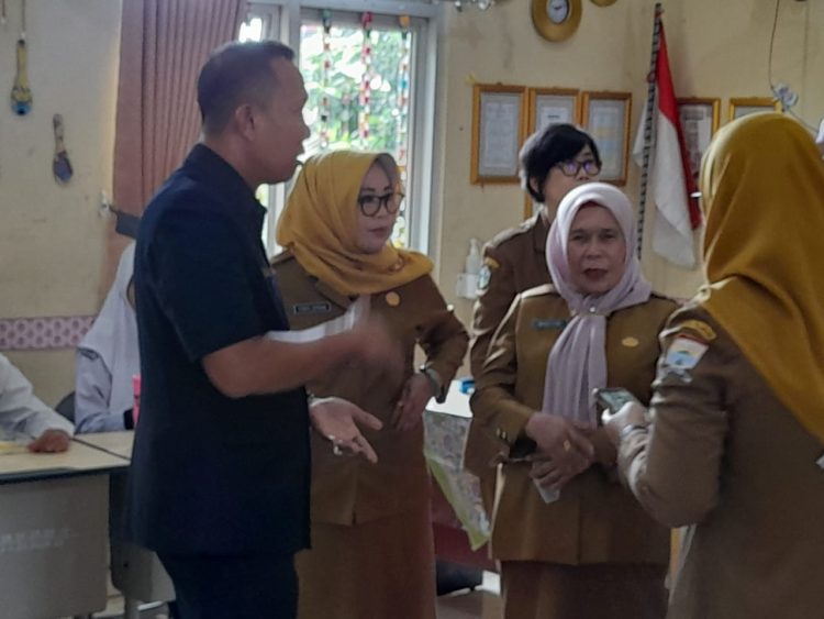 Peninjauan Pelaksanaan Makan Bergizi Gratis Di SMPN 19 Palembang