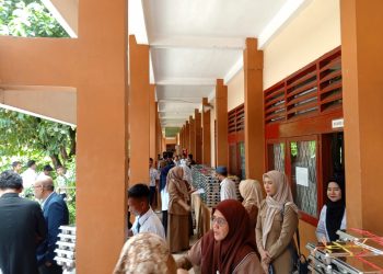 Pelaksanaan Kegiatan Makan Bergizi Gratis (MBG) Di SMPN 40 Palembang