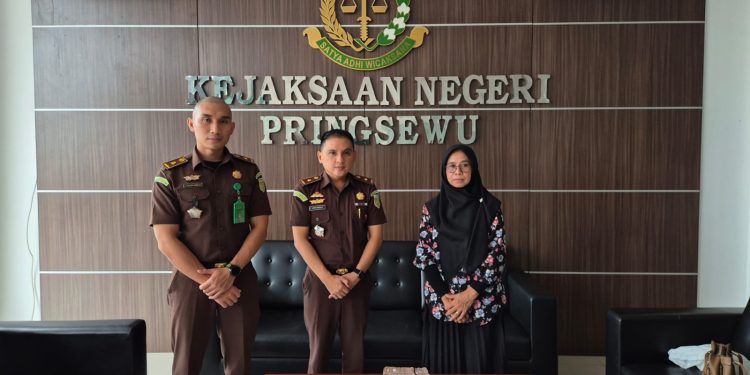 Pulihkan Kerugian Negara Kejari Pringsewu Terima Uang Titipan R 140 Juta