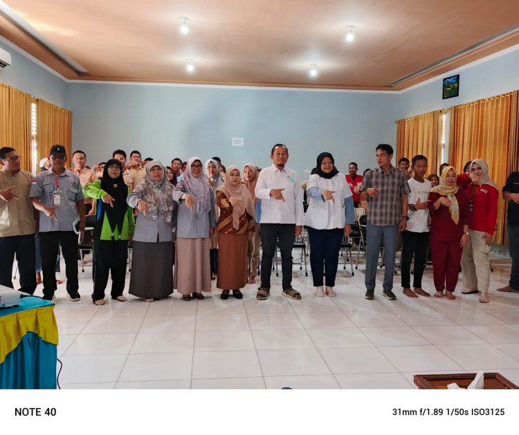 Kegiatan Donor Darah Di SMAN 7 Palembang Bekerjasama Dengan UDD PMI Sumsel