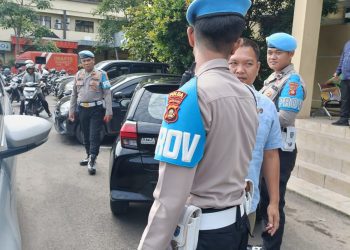 Operasi Penertiban Terhadap Kendaraan Yang Parkir Tidak Sesuai Aturan
