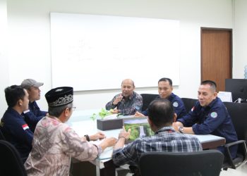 Ketua IWO Lampung Kunjungi Kemenko PMK, Prof. Warsito Dorong Pembentukan Koperasi Wartawan
