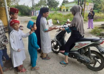 Berbagi Di Bulan Suci Ramadhan Rumah Qur’an Rohani (RQR)