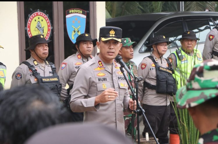 Dengan Humanis, Polres Banyuasin Amankan Proyek Strategis Nasional