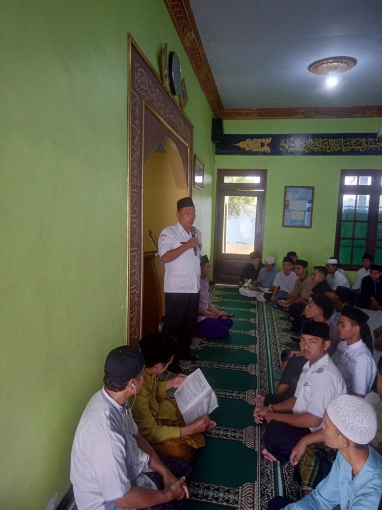 Pesantren Ramadhan di SMAN 1 Bandar Kedungmulyo Jombang: Meningkatkan Keimanan dan Karakter Siswa