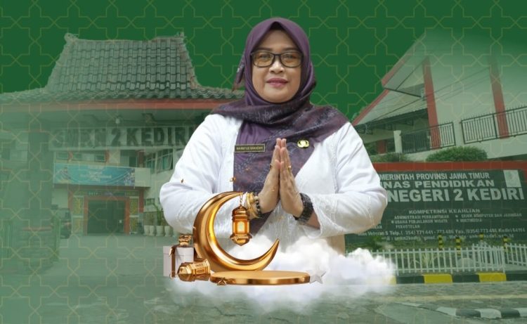 Kepala SMKN 2 Kediri, Nikmatus Sahadah, Ucapkan Selamat Hari Raya Idul Fitri 1446 H
