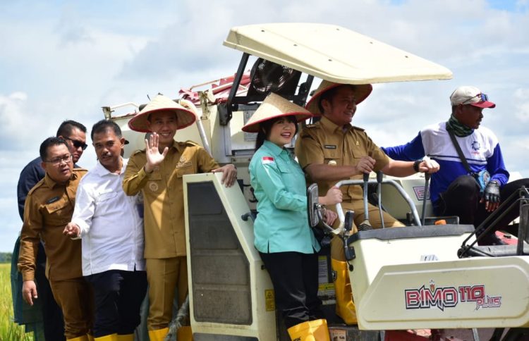 PUSRI DUKUNG SWASEMBADA PANGAN