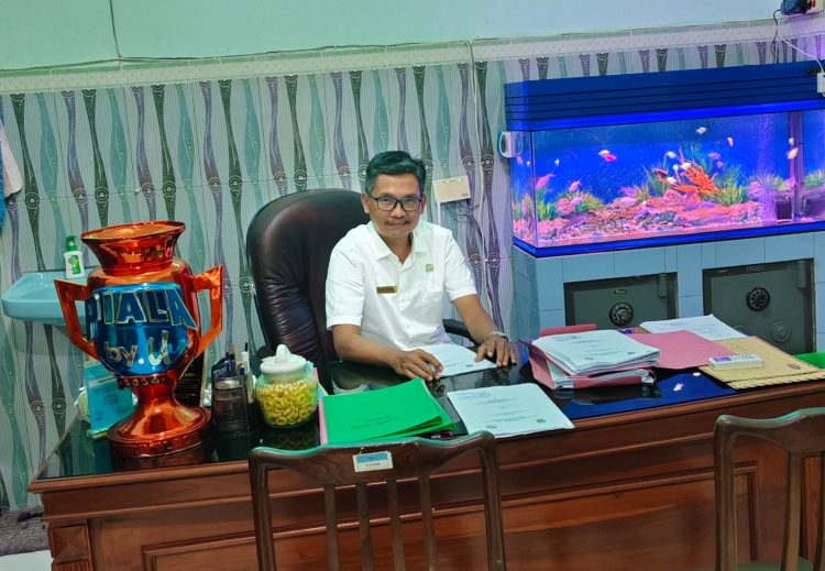 Ketua MKKS SMA Negeri Kabupaten Tulungagung, Agus Sugiarto, Sampaikan Ucapan Selamat Hari Pendidikan Nasional 2025